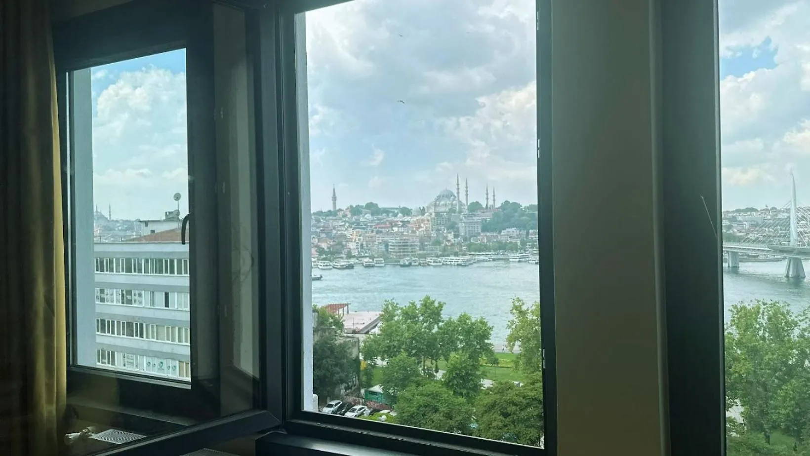 Karakoey Ultra Luxury Penthouse, 4Br,Sea View Apartment Istanbul