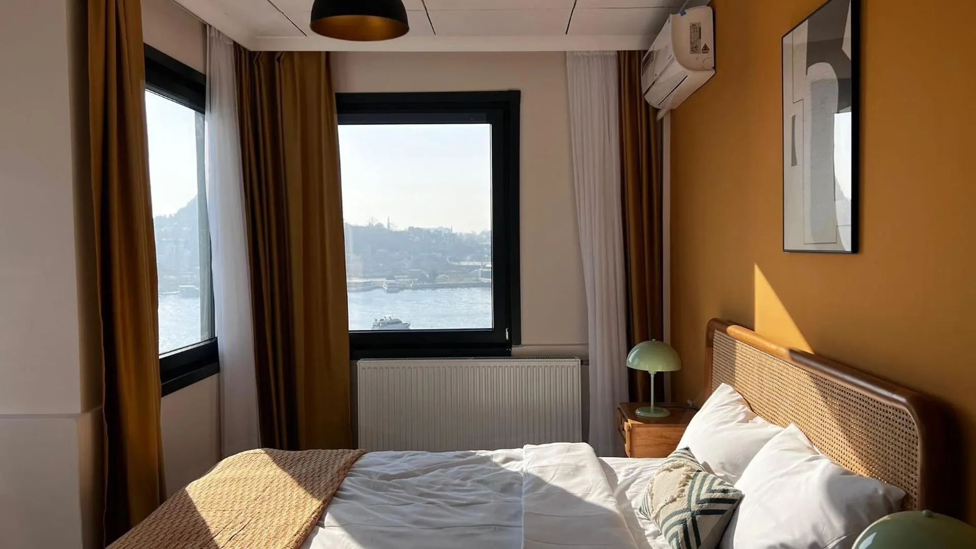 Karakoey Ultra Luxury Penthouse, 4Br,Sea View Apartment Istanbul Turkey